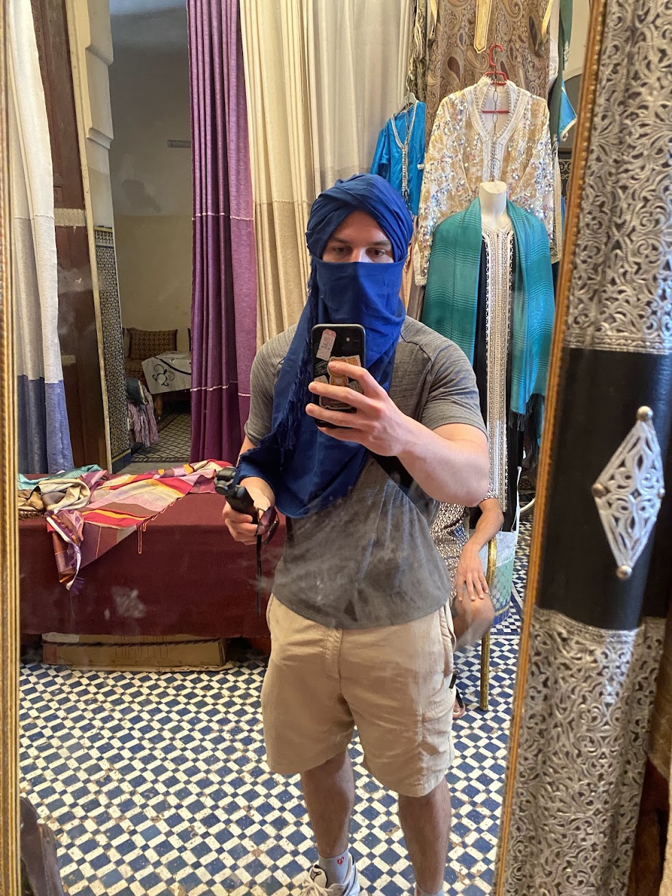 Scarf inside Fes Home