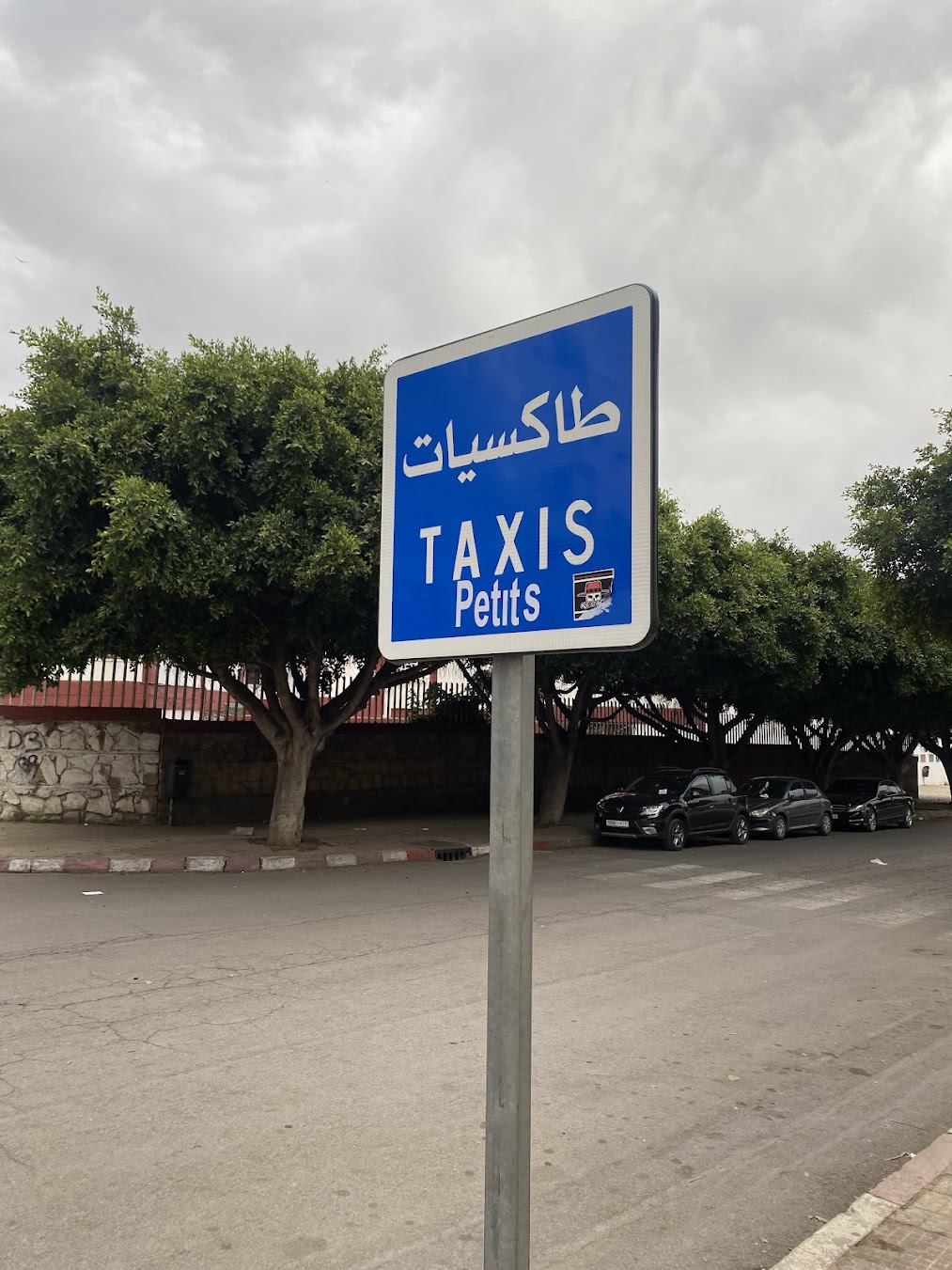 Taxi sign